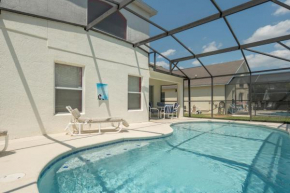 10 miles to Disney, 20 miles Universal, gated, private pool, pool table, washer, dryer, wifi